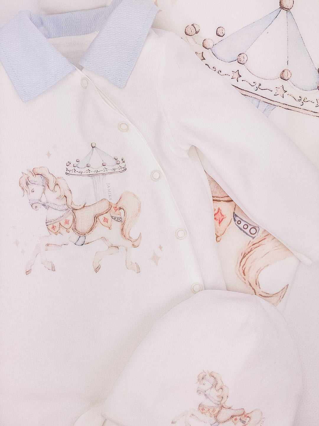 Jamiks Baby Boy Velour Carousel Set