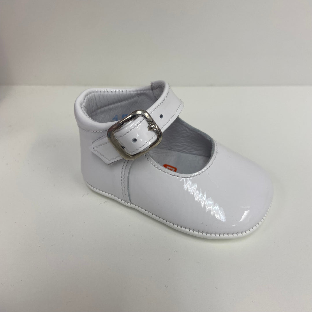 Andanines White Patent Pram Shoe