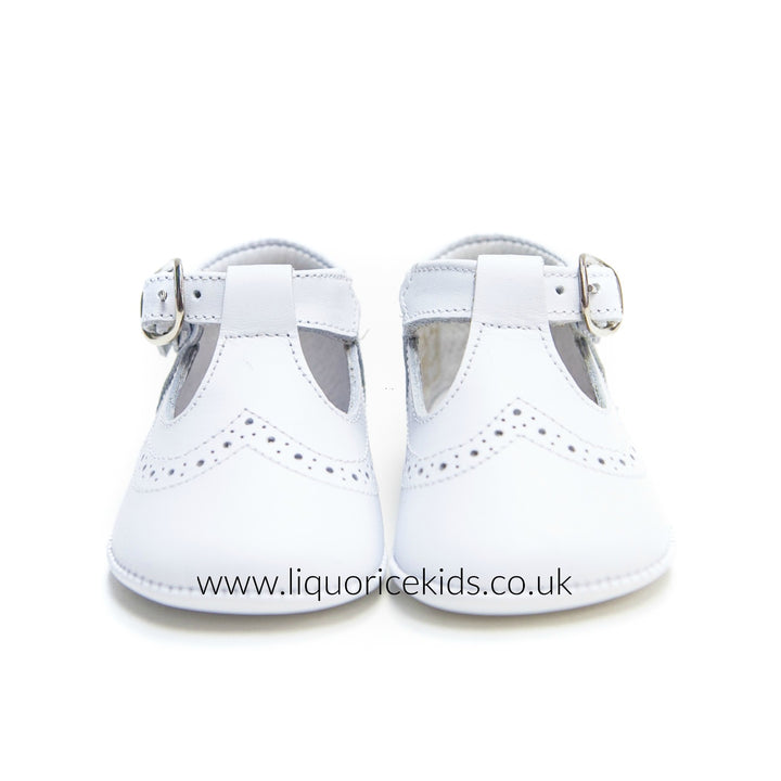 Andanines White Leather Pram Shoes